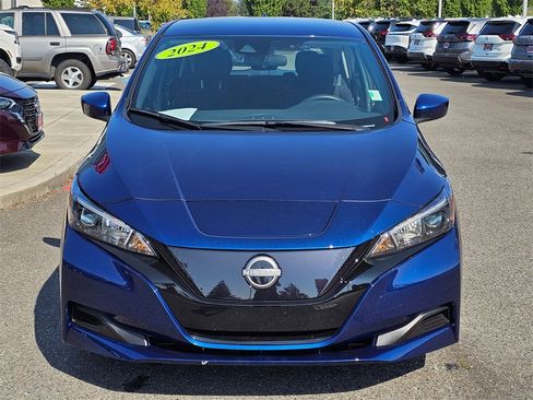 Used 2024 Nissan Leaf S image 2