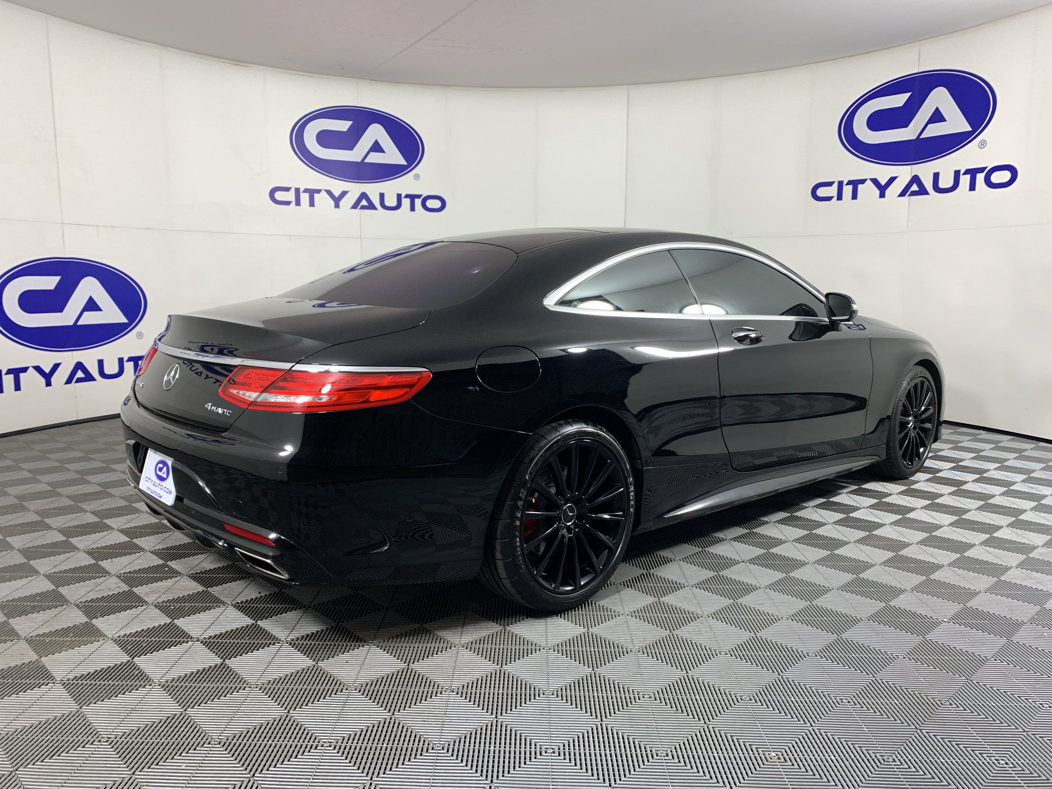 Used 2016 Mercedes-Benz S 550 4MATIC Coupe image 3