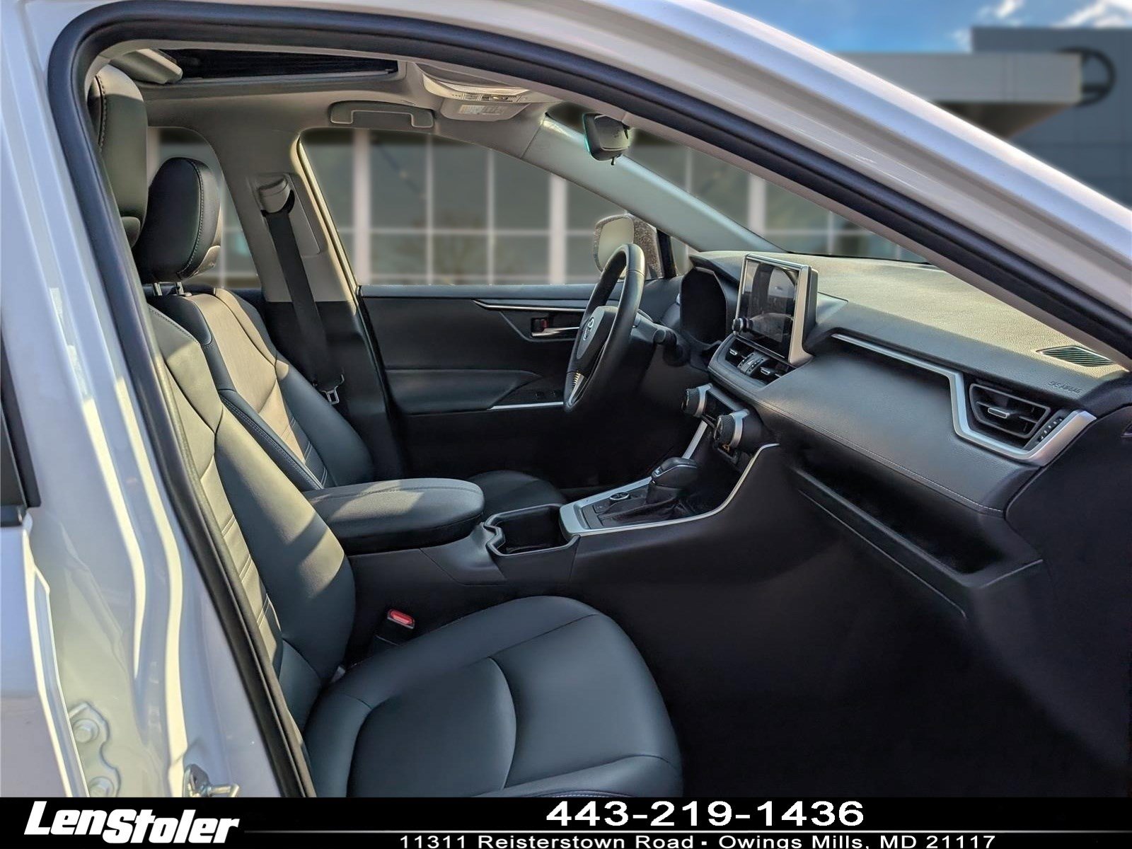 Used 2023 Toyota RAV4 XLE Premium AWD/4WD image 11