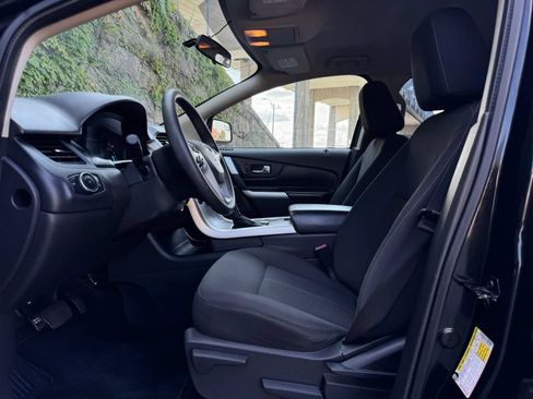Used 2011 Ford Edge SE FWD image 11