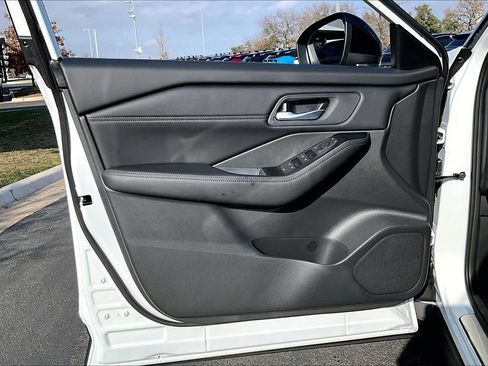 New 2026 Nissan Rogue SV image 10