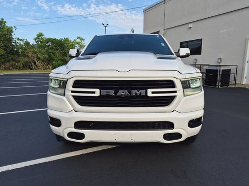 Used 2023 RAM 1500 Laramie AWD/4WD image 2