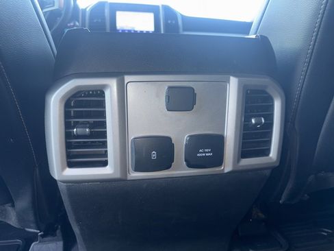 Used 2021 Ford F250 Lariat image 16