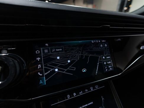 Used 2020 Audi SQ8 Prestige AWD/4WD image 42