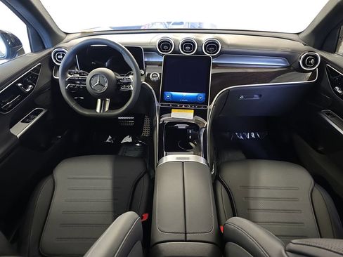New 2026 Mercedes-Benz GLC 300 4MATIC image 9