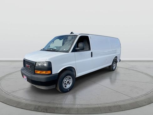 New 2025 GMC Savana 2500 Extended w/ Driver Convenience Package RWD image 4