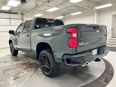 New 2026 Chevrolet Silverado 1500 LT Trail Boss w/ LT Trail Boss Premium Package AWD/4WD image 4