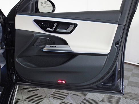 New 2026 Mercedes-Benz E 350 4MATIC Sedan image 29