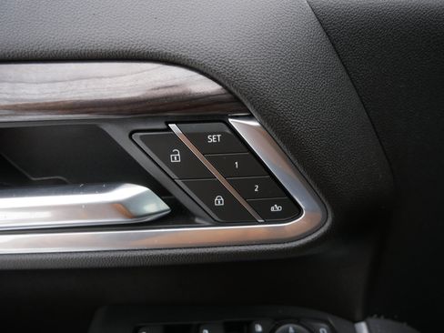 Certified 2025 Chevrolet Silverado 3500 LTZ w/ LTZ Convenience Package image 22