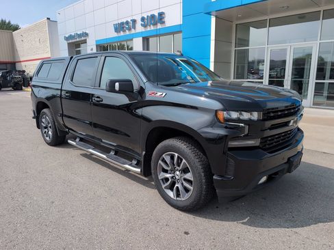 Used 2021 Chevrolet Silverado 1500 RST w/ All Star Edition Plus AWD/4WD image 2