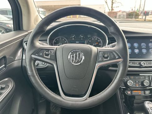 Used 2018 Buick Encore Essence image 19