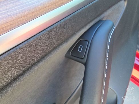 Used 2023 Tesla Model 3 Performance image 8