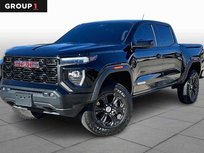 Used 2024 GMC Canyon Elevation w/ Convenience Package