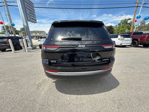 New 2026 Jeep Grand Cherokee Limited AWD/4WD image 4