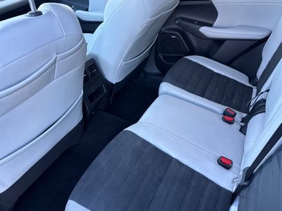 Used 2025 Mitsubishi Outlander SE