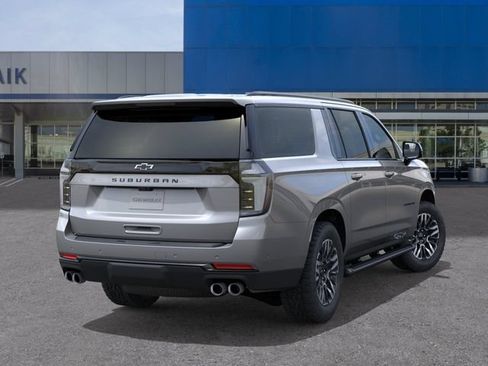 New 2026 Chevrolet Suburban Z71 w/ Comfort Package AWD/4WD image 4