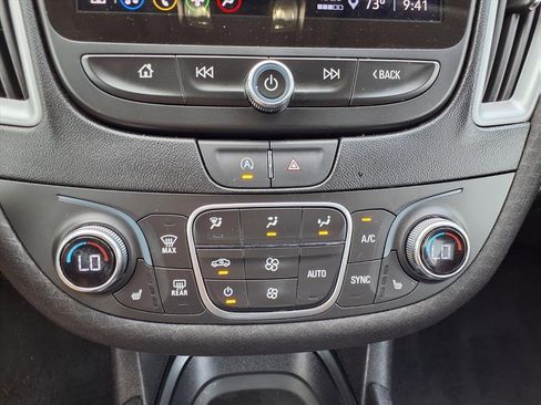 Used 2024 Chevrolet Malibu LT image 12