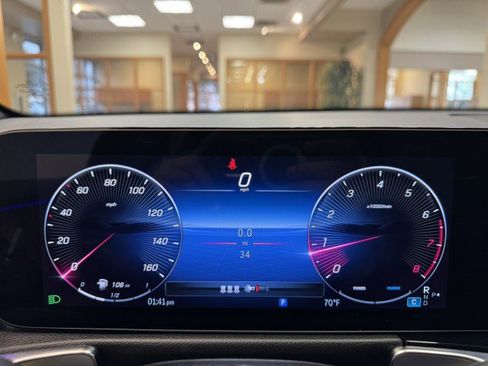 Certified 2025 Mercedes-Benz GLB 250 image 9