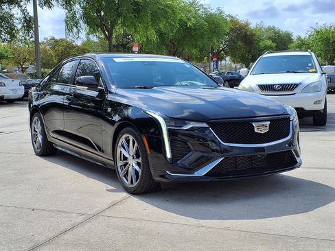 Certified 2023 Cadillac CT4 Sport RWD image 6