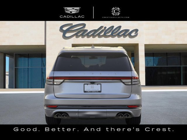 Used 2020 Lincoln Aviator Grand Touring w/ Equipment Group 302A AWD/4WD image 4