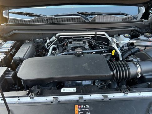 Used 2026 Chevrolet Colorado Trail Boss image 16