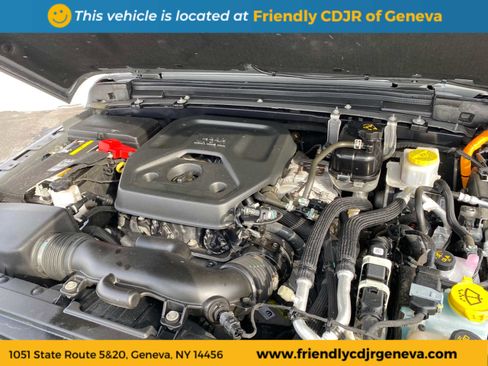 Used 2023 Jeep Wrangler Unlimited w/ Cold Weather Group image 25