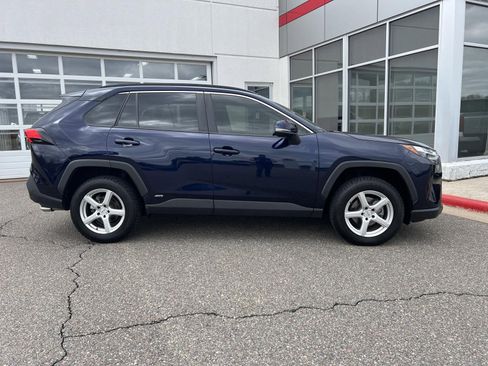 Used 2023 Toyota RAV4 XLE w/ Convenience Package AWD/4WD image 7
