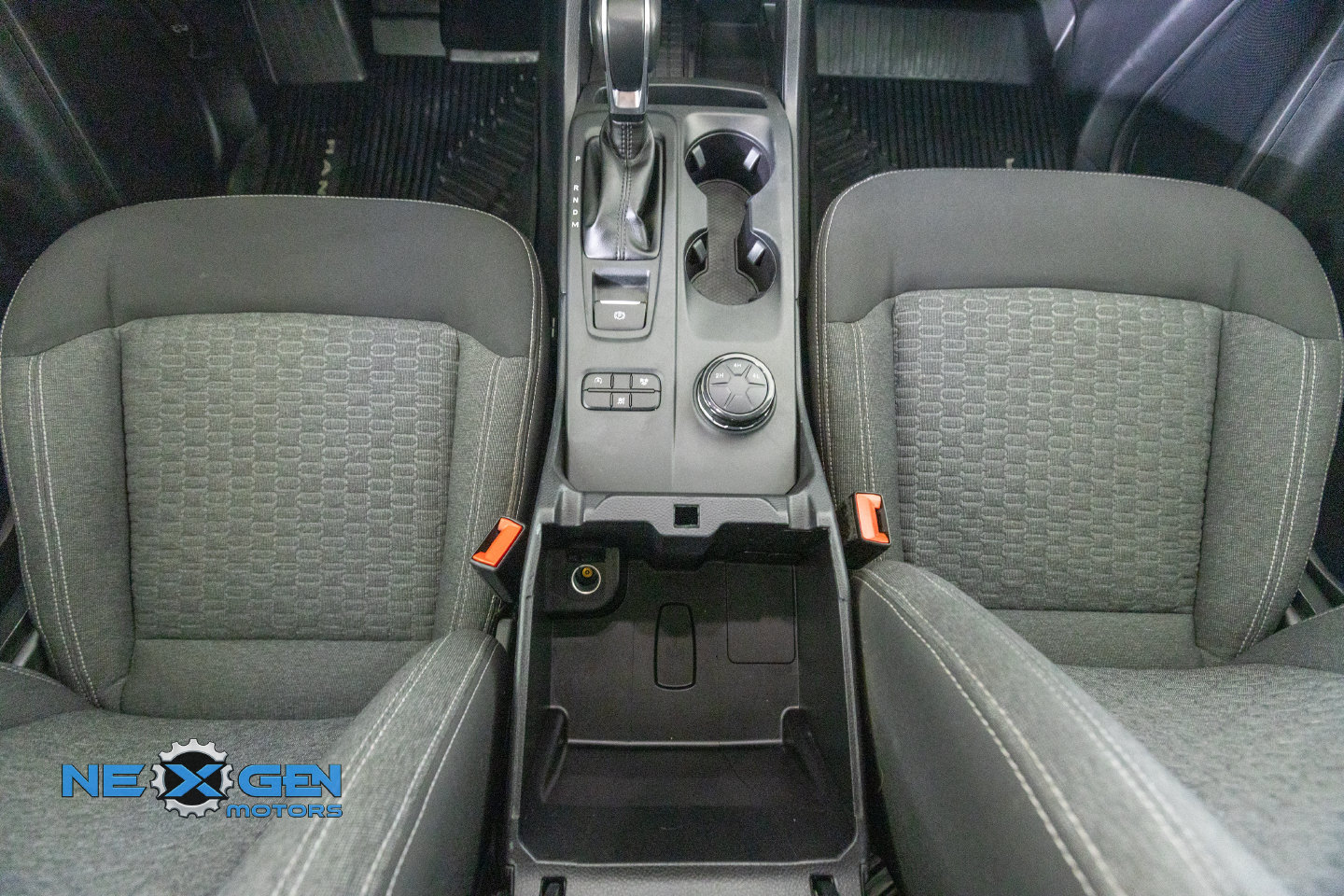 Used 2024 Ford Ranger XLT w/ Equipment Group 301A High AWD/4WD image 5