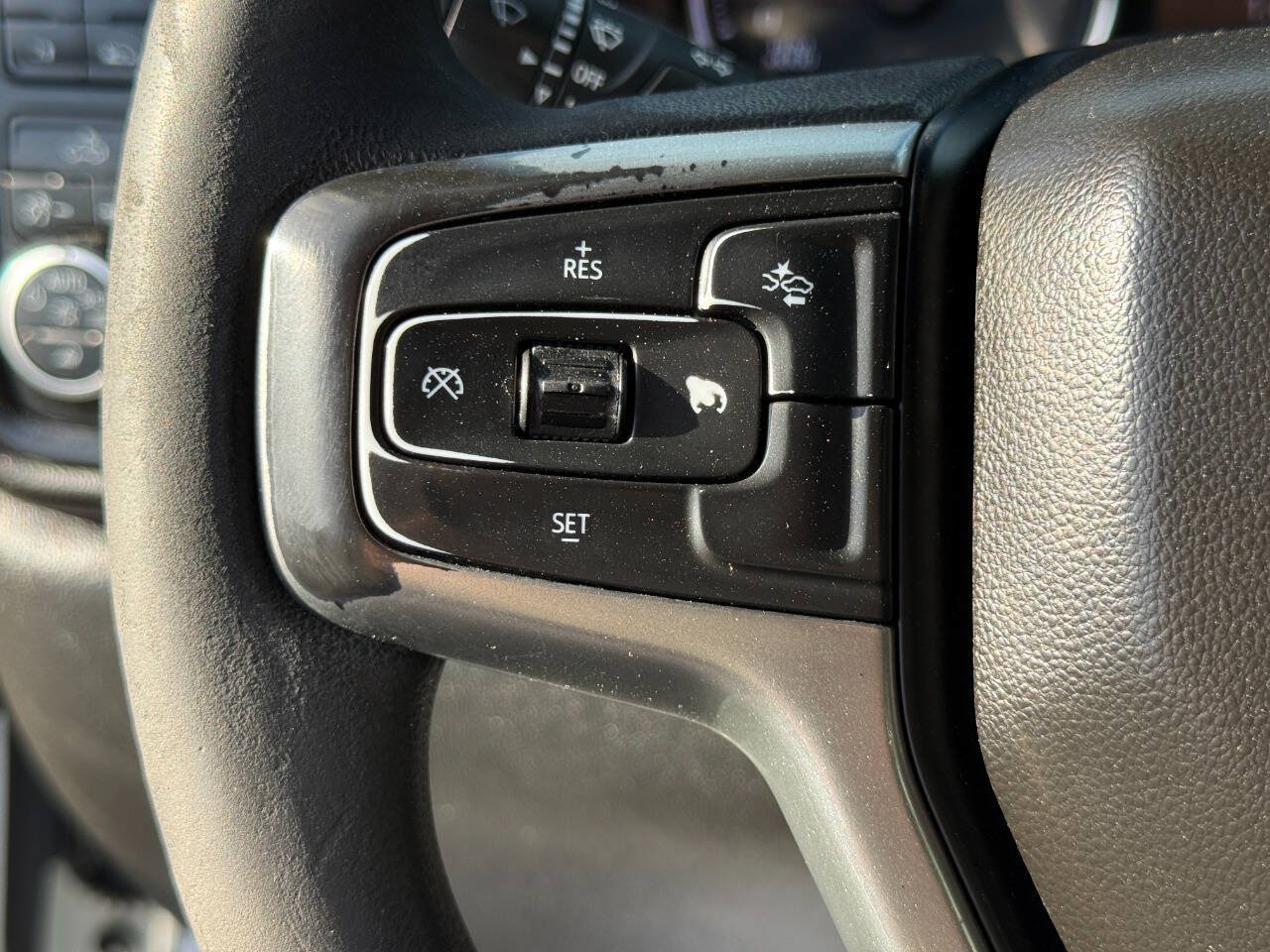 Used 2021 Chevrolet Silverado 1500 W/T w/ WT Safety Package AWD/4WD image 18