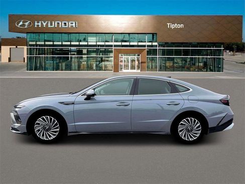 New 2026 Hyundai Sonata Limited image 3