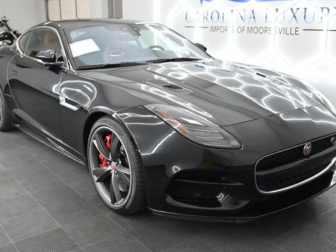 Used 2019 Jaguar F-TYPE R AWD/4WD image 5