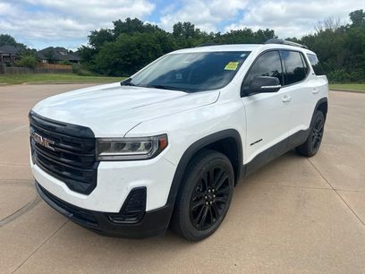 Used 2023 GMC Acadia SLE w/ Elevation Edition