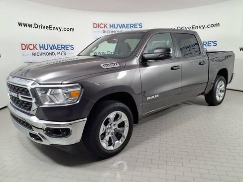 Used 2023 RAM 1500 Big Horn AWD/4WD image 1