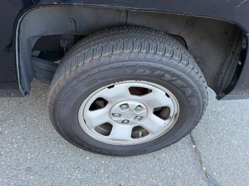 Used 2010 Honda Ridgeline RT image 23
