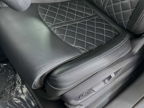 Used 2024 Audi SQ8 Premium Plus AWD/4WD image 21