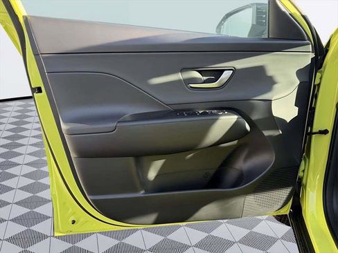 New 2026 Hyundai Kona SEL Premium image 11