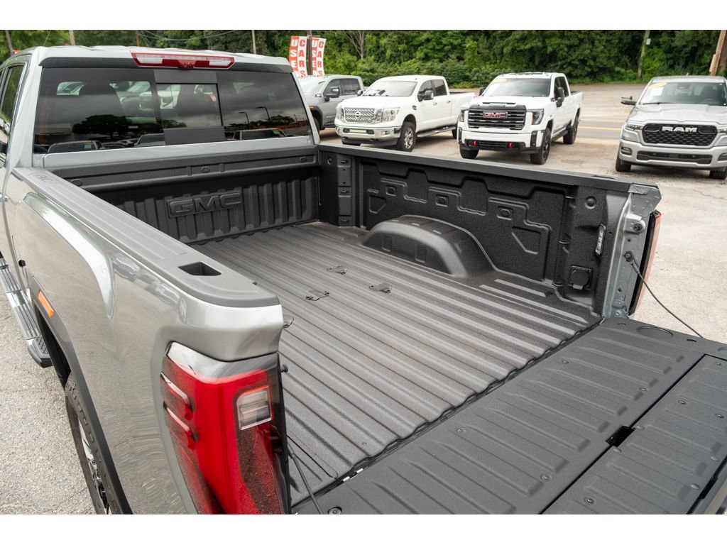 New 2026 GMC Sierra 2500 Denali w/ Denali Reserve Package AWD/4WD image 35