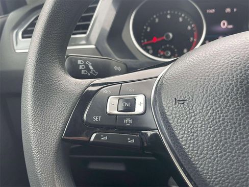 Used 2021 Volkswagen Tiguan S image 20