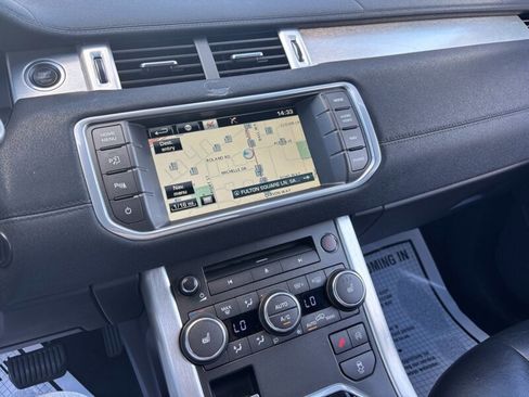 Used 2014 Land Rover Range Rover Evoque Pure Premium image 17