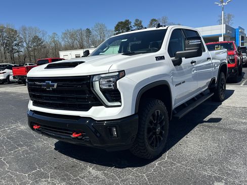New 2026 Chevrolet Silverado 2500 LT w/ Trail Boss Package AWD/4WD image 5