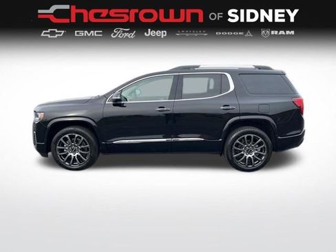 Used 2023 GMC Acadia Denali w/ Black Diamond Edition image 8