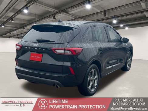 Used 2023 Ford Escape ST-Line image 16