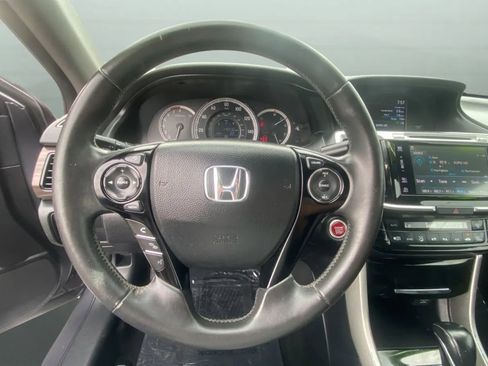 Used 2017 Honda Accord EX-L image 21