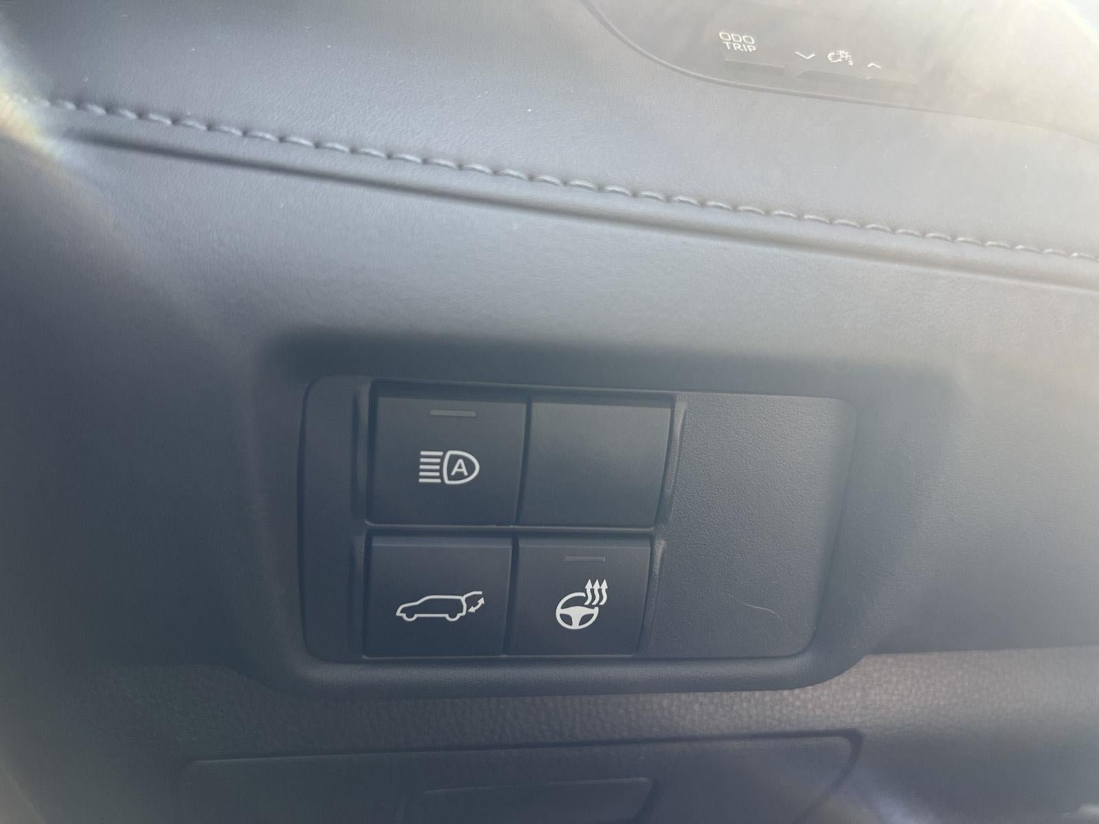 Used 2020 Toyota Highlander Limited AWD/4WD image 26
