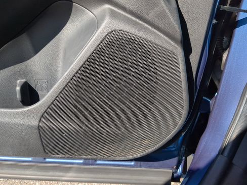 Used 2016 Subaru Forester 2.5i w/ Alloy Wheel Package image 19