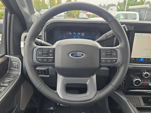 New 2026 Ford F250 Lariat w/ Lariat Ultimate Package AWD/4WD image 18