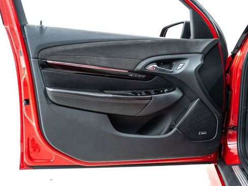 Used 2015 Chevrolet SS image 16