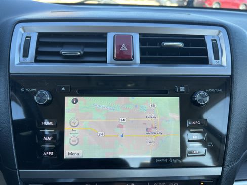 Used 2016 Subaru Legacy 2.5i Limited image 4