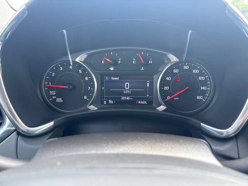 Used 2024 Chevrolet Equinox LT FWD image 31