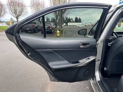 Used 2020 Lexus IS 350 F Sport image 11